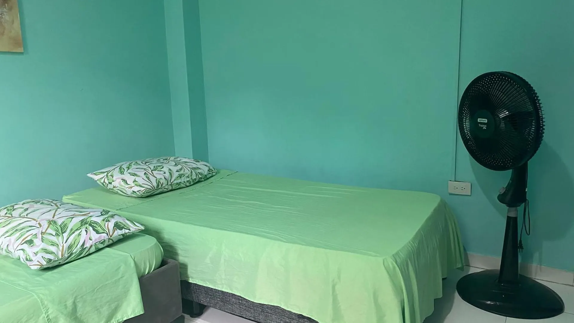 Guest house Habitacion En Cartagena